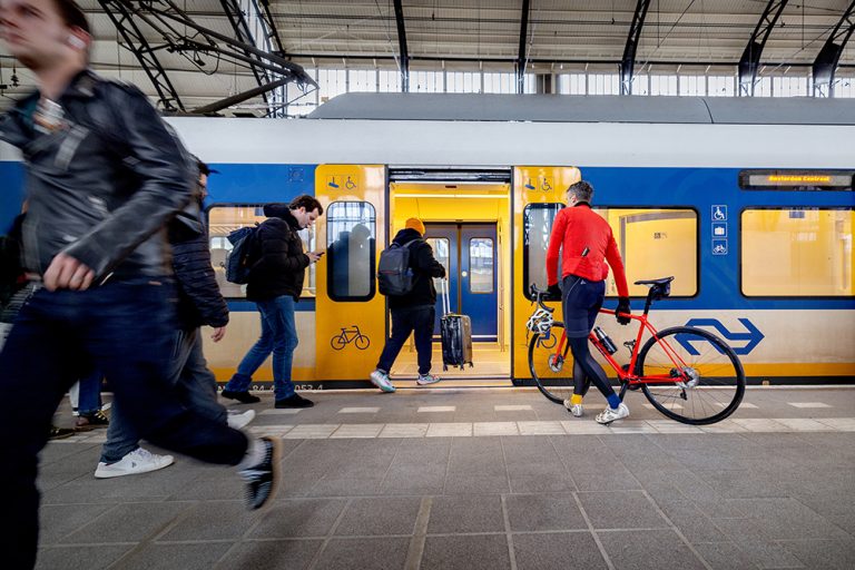 Onderzoek onder gebruikers: fiets in trein kan beter